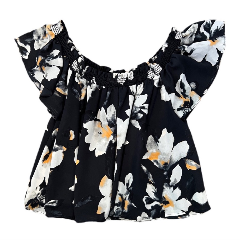 Let Them Eat Cake brand Top • Size L